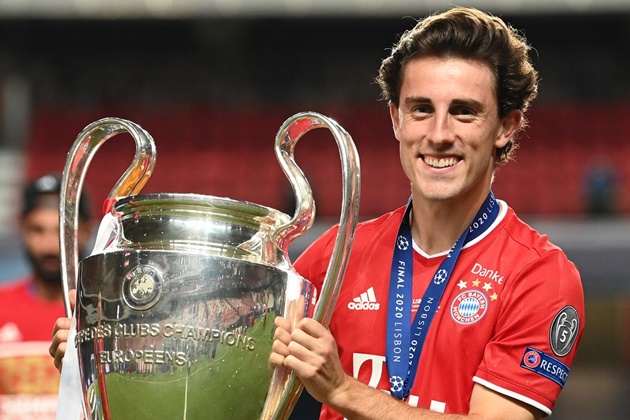Giành cú ăn 3, “chữ ký chữa cháy” của Bayern gửi lời chia tay cảm xúc