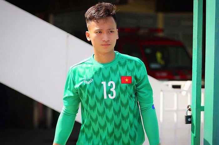 Thủ môn U22 Việt Nam: “Mục tiêu của tôi là được bắt nhiều tại V-League”