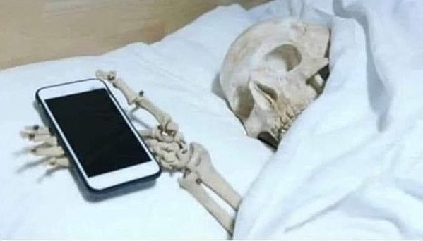 Ảnh bài viết Cười vỡ bụng với loạt ảnh chế về TTCN hè của M.U