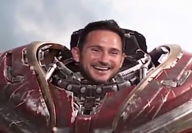 Ảnh bài viết Cười té khói với loạt ảnh chế Chelsea chiêu mộ Thiago Silva