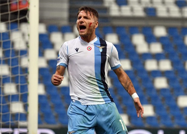 CHÍNH THỨC: Lazio gia hạn với 'máy dội bom', Barcelona hết cửa