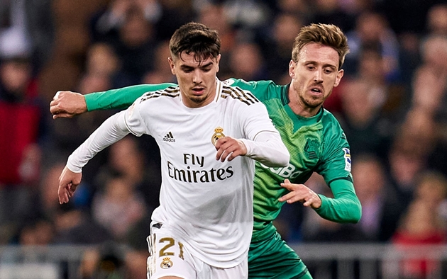 "Nạn nhân của Zidane" có mặt ở Milan, chuẩn bị kiểm tra y tế