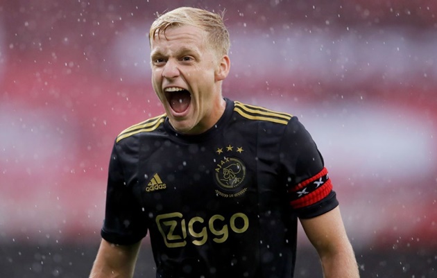 Đại diện đăng đàn, công khai lý do Arsenal không thể mua Van de Beek