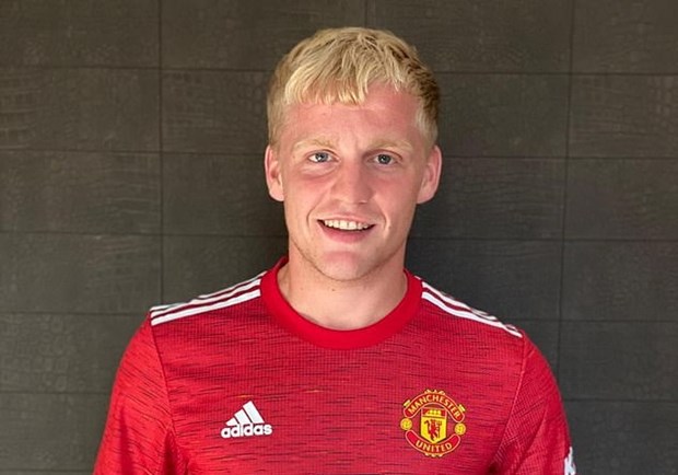 Từ Van De Beek, nhìn lại những thương vụ "mua rẻ bán đắt" của Ajax 