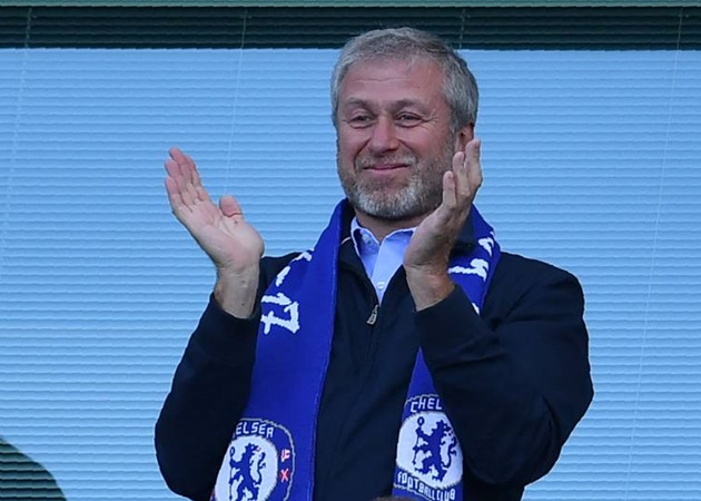 Cựu sao Chelsea hé lộ mối 'thâm thù' giữa chủ tịch Abramovich và Spurs