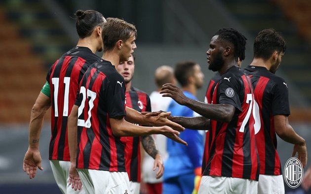 'Maldini con' ghi bàn đầu tiên, Milan thắng đậm CLB của Berlusconi