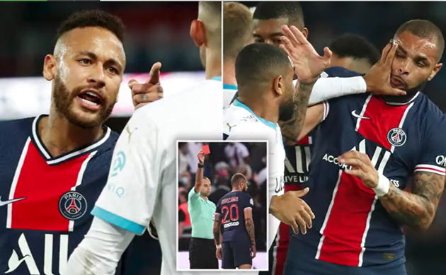 Neymar bị thẻ đỏ, PSG thua trận derby trong cảnh hỗn chiến bạo lực