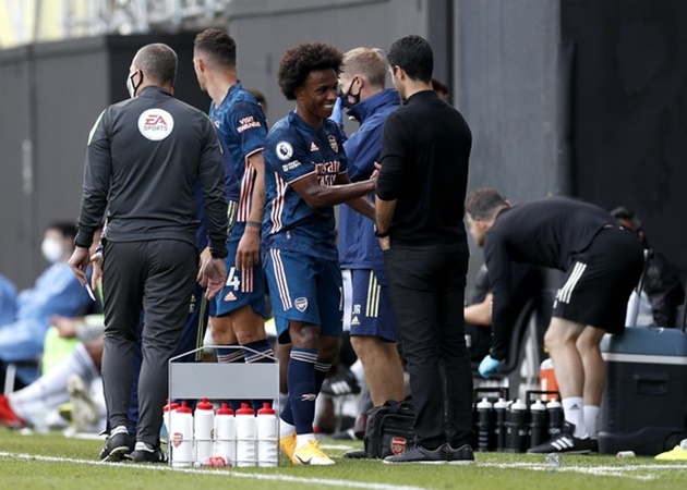 8 con số ấn tượng sau vòng 1 EPL: 'Đỉnh cao' Willian; Salah bùng cháy