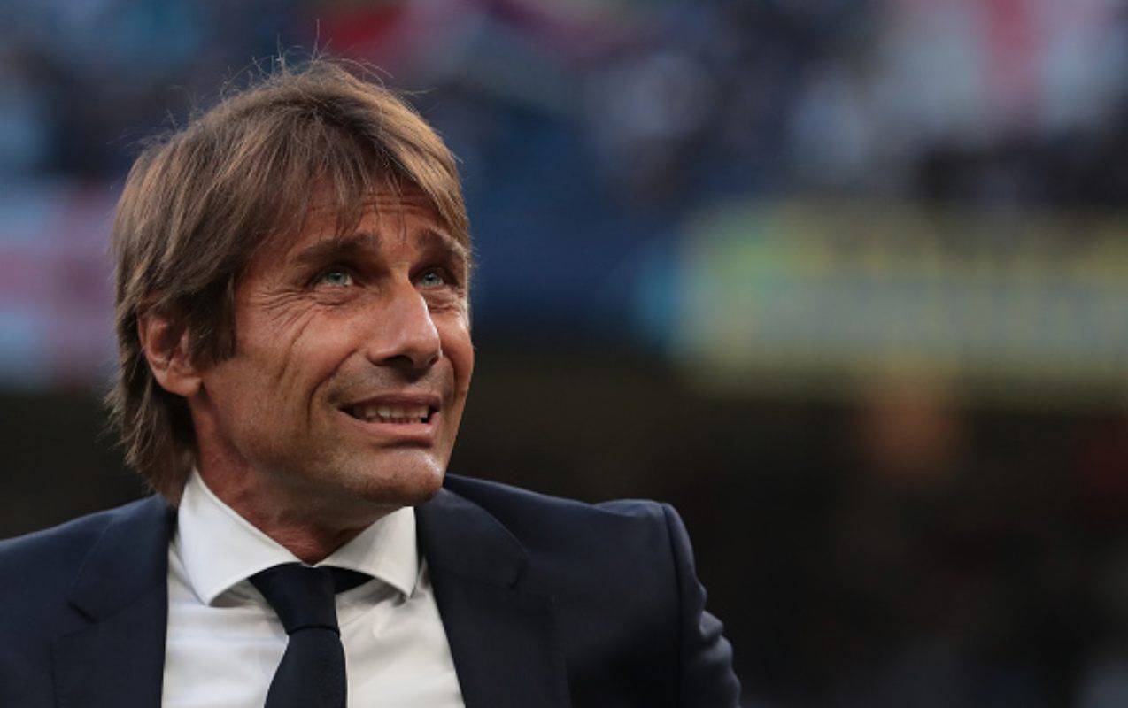 Khao khát Vidal, Conte vẫn gặp khó vì "người thừa" già nua