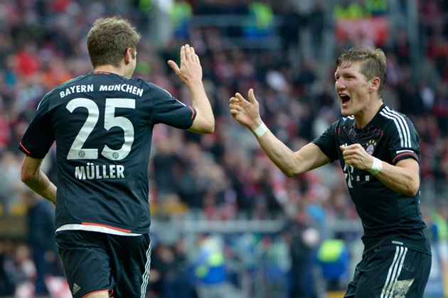 Bayern vô địch, Muller khắc tên vào lịch sử 