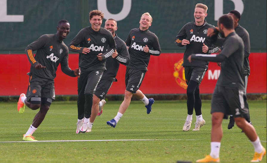 "Quái thú" và nhân tố mới xuất hiện trên sân tập, chờ Man Utd thay đổi diện mạo