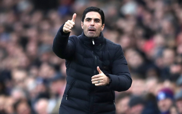 Gã khổng lồ trên đà buông xuôi, cơ hội Arsenal giành mục tiêu 70 triệu?