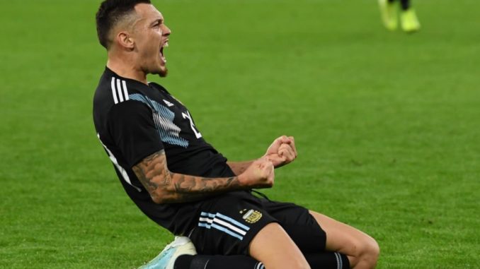 Chi 40 triệu euro, Man Utd nhanh tay đón tân binh phút chót từ Sevilla
