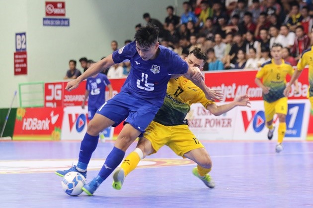 Lượt 10 giải futsal VĐQG: Tân binh Đắc Huy ghi bàn, Sahako chật vật giành 1 điểm