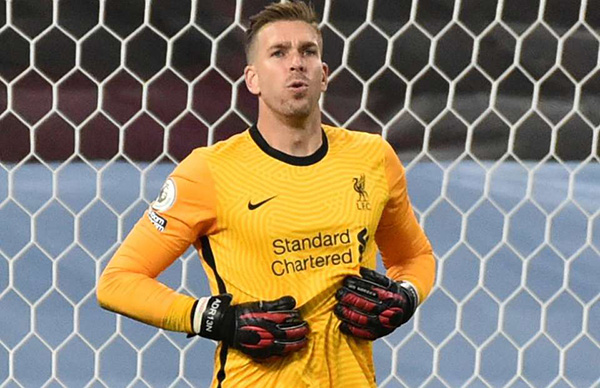 "Tội đồ Liverpool" gửi thông điệp đến NHM sau trận thua đậm Aston Villa