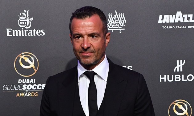 Chi phối TTCN mùa hè, Jorge Mendes xứng danh "ông hoàng kinh tế"