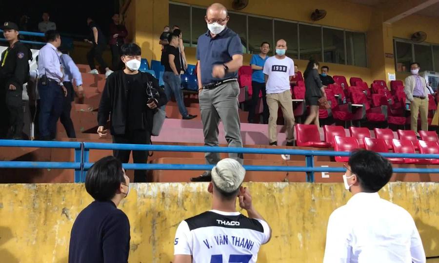 Ảnh bài viết Sao HAGL dính chấn thương, thầy Park tức tốc thực hiện 1 động thái