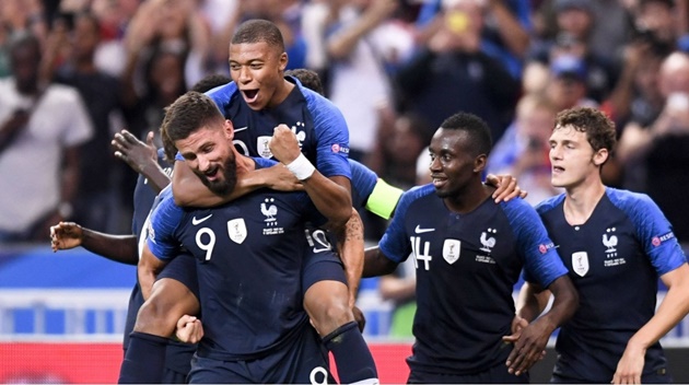 Ảnh bài viết Top 10 ĐTQG đắt giá nhất: 2 tập thể hơn 1 tỷ euro, bất ngờ vị trí dẫn đầu