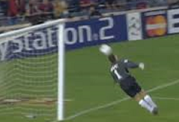 Ảnh bài viết Video: Pha cứu thua khó tin bậc nhất lịch sử Champions League