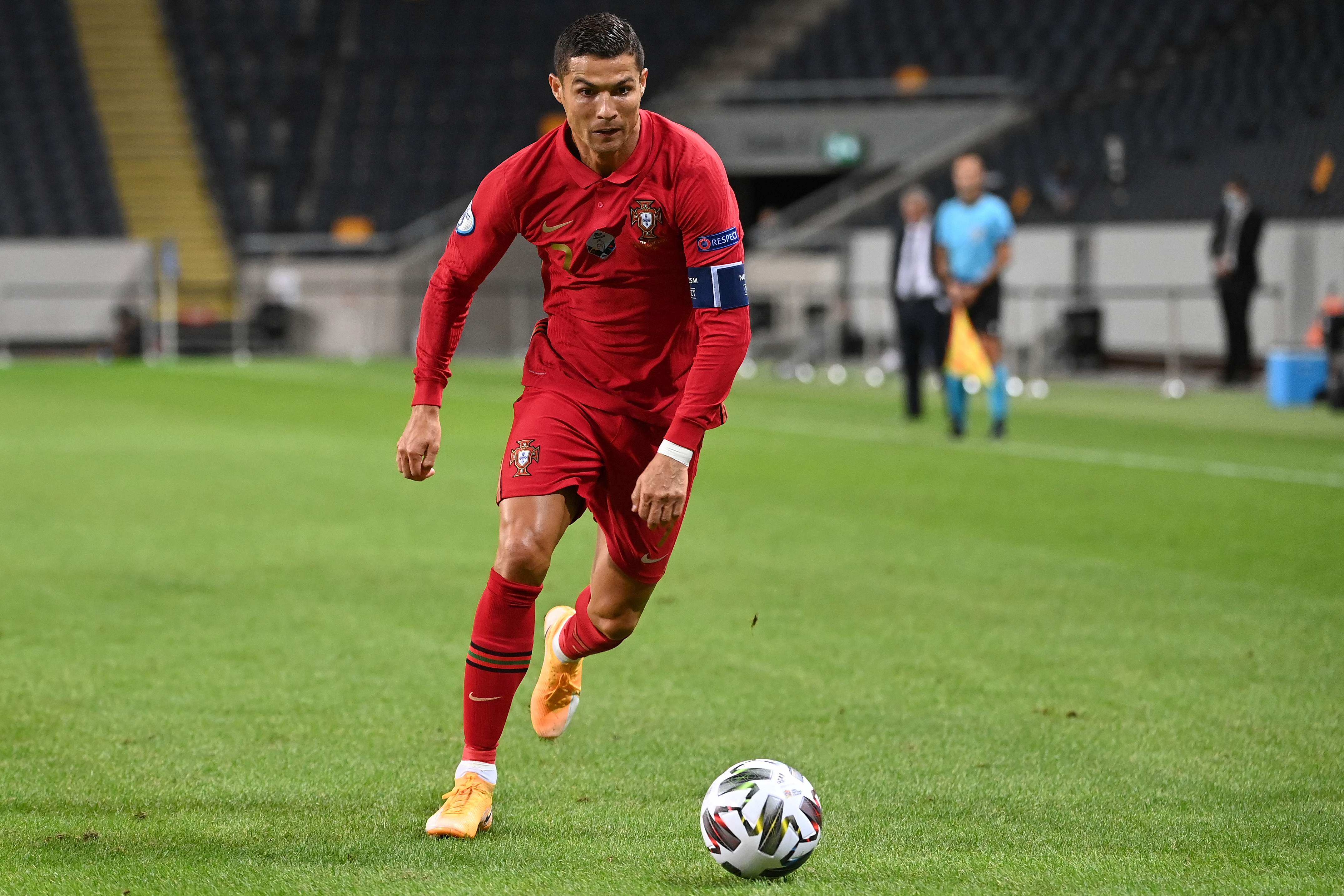XONG! Cristiano Ronaldo ấn định thời điểm chia tay ĐT Bồ Đào Nha