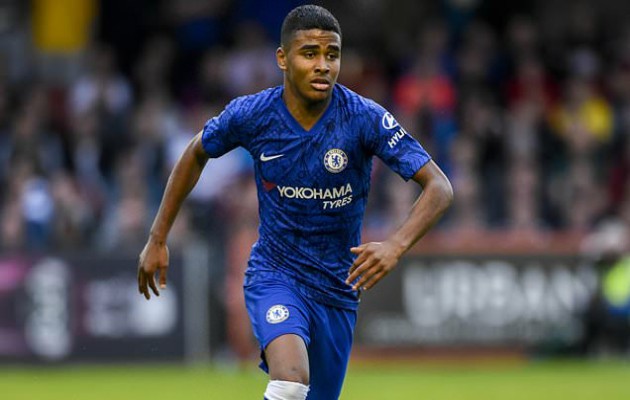 XONG! "Cầu thủ toàn năng" rời khỏi Chelsea 