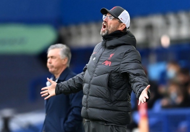 “Báu vật màu xanh" vẫn bùng nổ sau trận Derby Merseyside