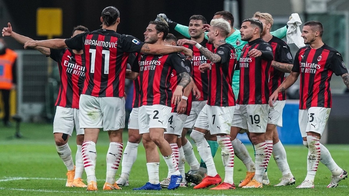 Ảnh bài viết Với "thánh Ibra", Milan đơn giản là không thể ngăn cản