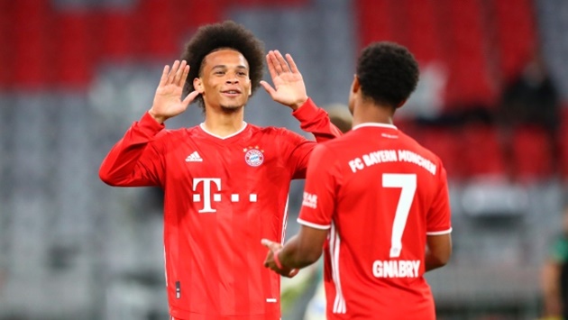 "Cơn lốc đường biên" đem tin vui đến cho Bayern Munich