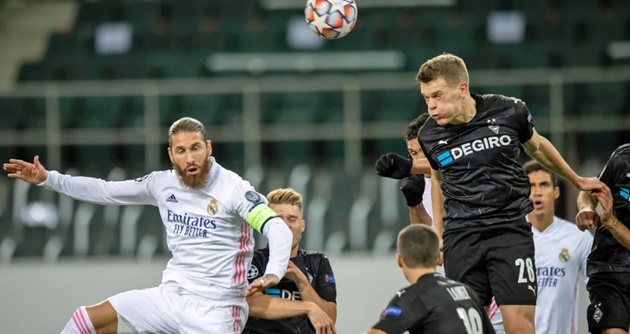 "Cậu ta khiến tôi liên tưởng đến Ramos ở Real Madrid"