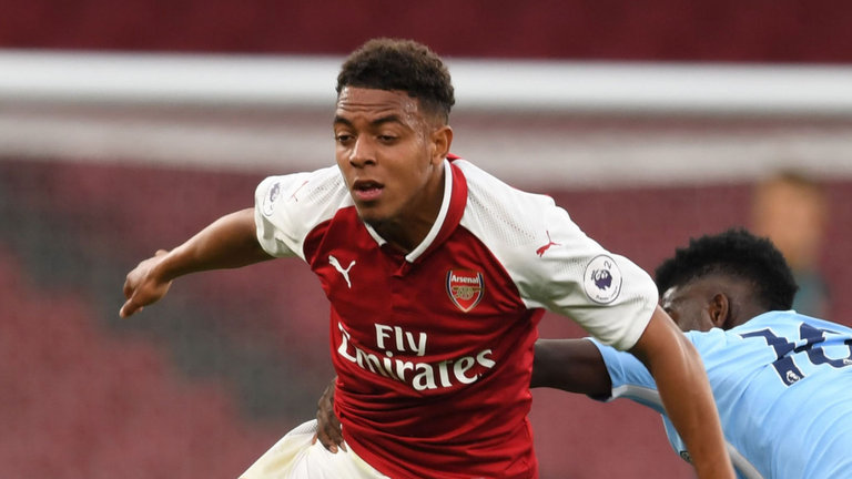 Lập cú đúp ở Europa League, cựu sao trẻ Arsenal vượt mặt Ronaldo và Depay