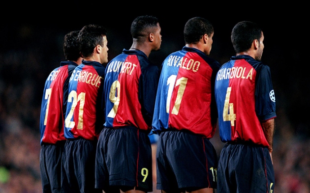 Xếp hạng các cầu thủ mặc áo số 9 ở Barcelona 25 năm qua: Ronaldo về 3