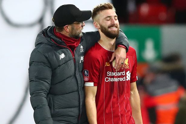 Jurgen Klopp: “12 CLB muốn có cậu ấy. Một con quái vật trên không”