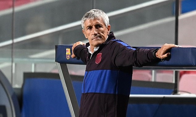 Quique Setien: “Barca quyết định loại bỏ tôi trước cả trận đấu với Bayern”