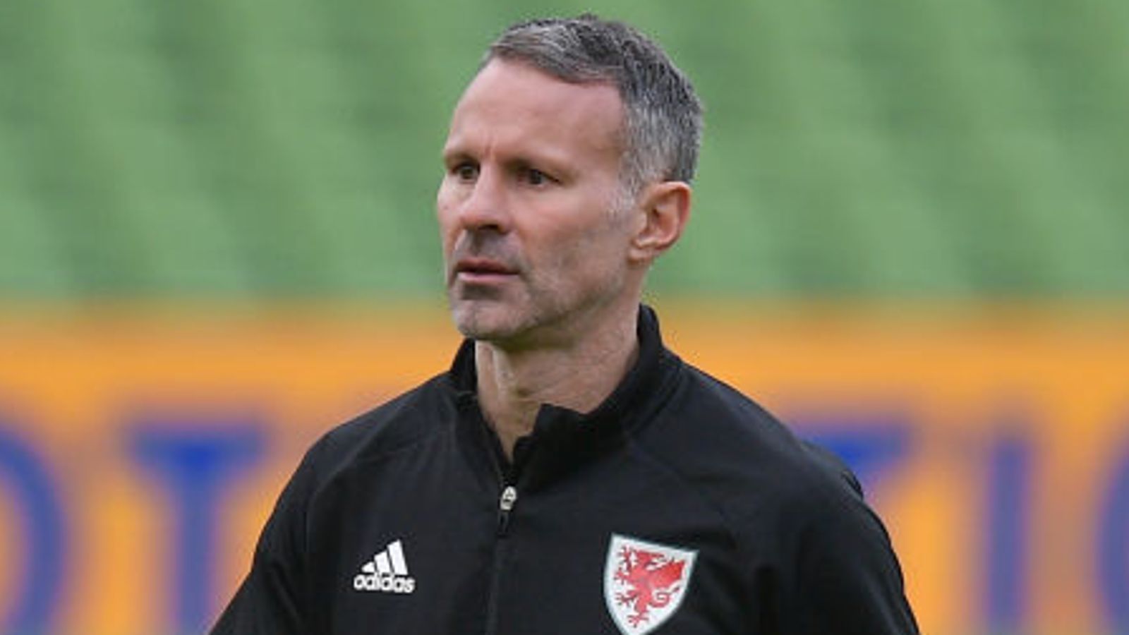 CHÍNH THỨC! Ryan Giggs buộc rời ghế HLV xứ Wales sau scandal