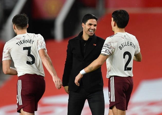 Giữa 14 năm Arsenal không thắng M.U ở OTF, bóng đá xuất hiện những điều kỳ diệu nào?