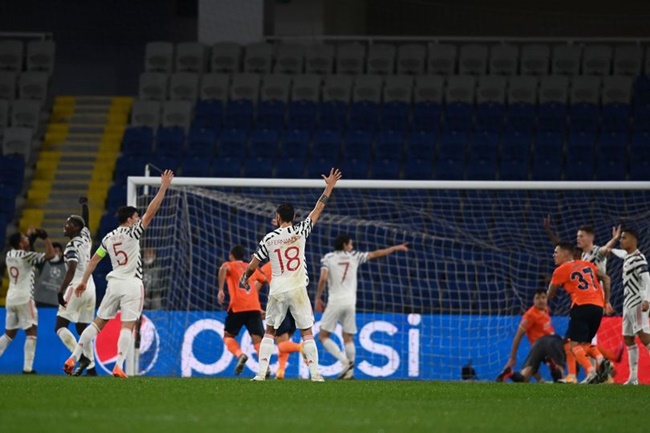 5 điểm nhấn Istanbul 2-1 Man United: Ole bị phản đòn, Quỷ đỏ gặp "cố nhân"