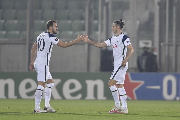 Chạm đến cột mốc khủng, Harry Kane phát đi một thông điệp sau trận