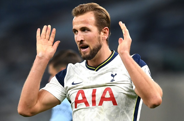 Harry Kane cán mốc 200 bàn, Bale nói luôn 1 câu