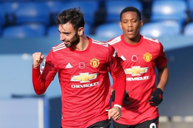 Cựu sao Chelsea so sánh Bruno Fernandes với Lampard