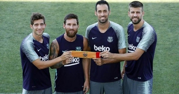 Koeman đánh bật "học viên La Masia" lên ghế dự bị