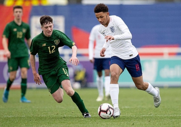 Ảnh bài viết Đại chiến Man City, Liverpool quyết giật "viên ngọc" mới của nước Anh