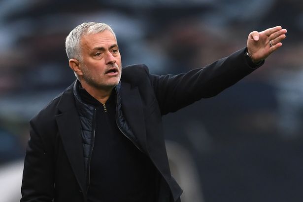 Mourinho ra phán quyết, tương lai bất định đổ ập lên đầu "ngôi sao" của Tottenham
