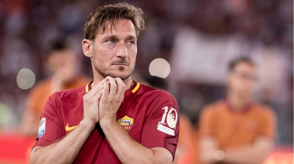 10 ngôi sao sút xịt pen nhiều nhất thế kỷ: Huyền thoại M.U góp mặt, bất ngờ Totti