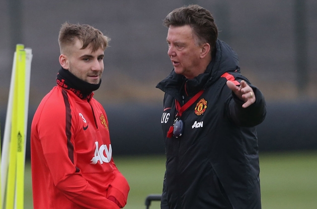 Từ Shaw đến Benzema: 10 cái tên từng được Van Gaal nhắm đến cho Man Utd năm 2014 giờ ra sao?