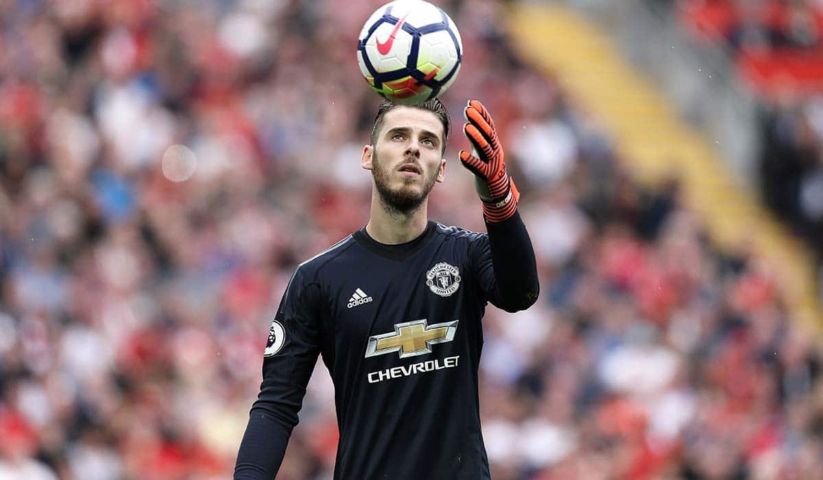 Tỷ lệ cứu thua ở Premier League mùa này: De Gea trong nhóm tệ nhất; Số 1 dễ đoán