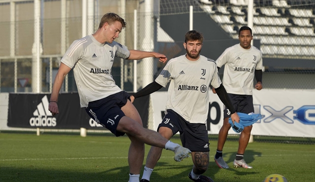 De Ligt trở lại, thầy Pirlo trút bỏ gánh nặng nơi hàng thủ Juve