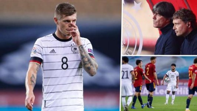 Đức thua tan nát, vì sao Joachim Low vẫn thoát "án tử"?