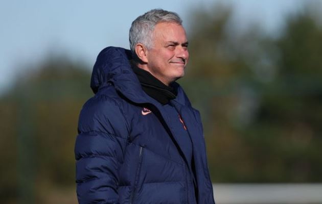 Jose Mourinho tự đặt biệt danh mới cho mình