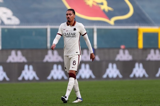 Bị "đá văng" khỏi OTF, Smalling điên tiết chỉ trích cách đối xử phũ phàng của Man Utd