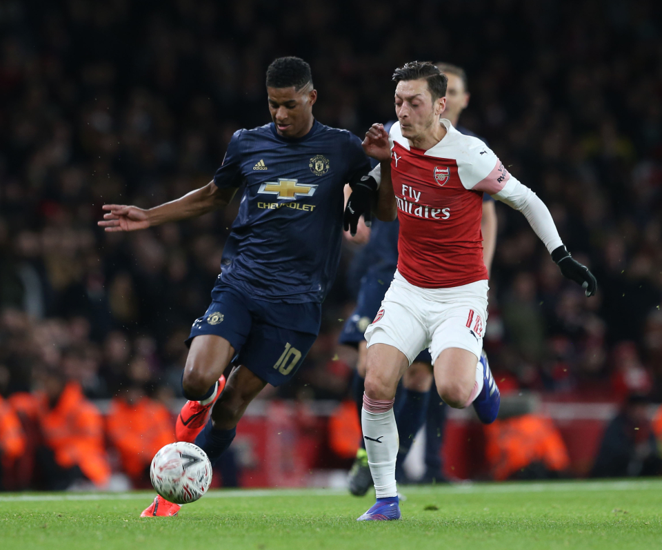 Ozil chọn đội hình 5 người: Không 1 sao Arsenal, bất ngờ chủ công Man United